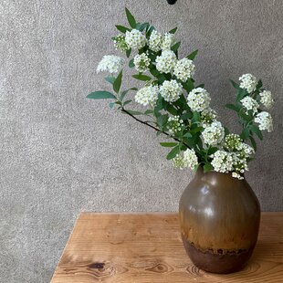 備前焼 手桶花入 h3-048 | iichi 日々の暮らしを心地よくする