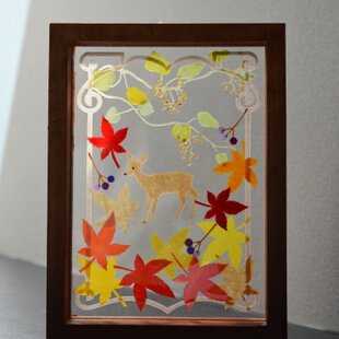 光透ける切り絵＊すずらんとリス | iichi 日々の暮らしを