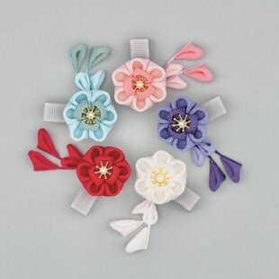 ぷっくりお花のヘアクリップ♡ちょこんとかわいい藤下がり付き ベビー