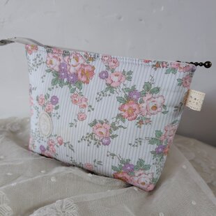 花柄レース刺繍アンティーク風巾着 | iichi 日々の暮らしを心地よく