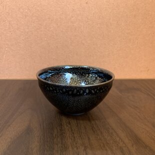 成起窯】近藤隆司造 織部茶碗 【共箱】寸法：長径12.5x短径11.5xH8.5cm
