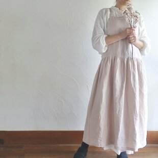 ギャザーたっぷり*リネンのエプロンワンピース | iichi 日々の暮らしを