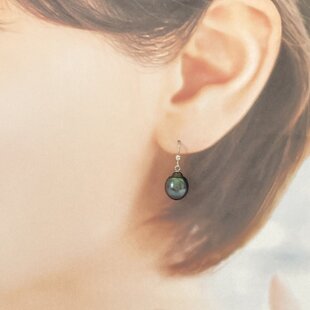 ☆SALE】ザンビア産宝石質エメラルドとジルコンのピアス・イヤリング