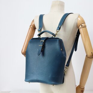 手刺繍☆楽器☆あおりがま口バッグ | iichi 日々の暮らしを心地よく