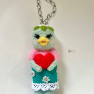 羊毛フェルト シナモン文鳥 | iichi 日々の暮らしを心地よくする