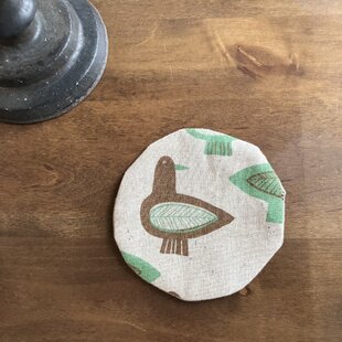 立体手刺繍フラワーたっぷり ほんのり色糸 美しいリネンクロス リネン 