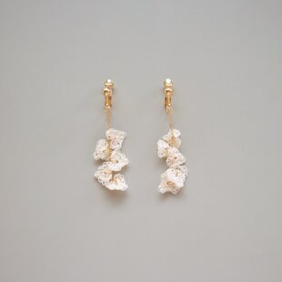 八尺瓊勾玉〔ヤサカニノマガタマ〕フープピアス | iichi 日々の暮らし