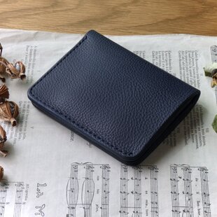 刺繍のある今いい財布 三つ折り ミニ財布 ブラウン カモの刺繍 | iichi