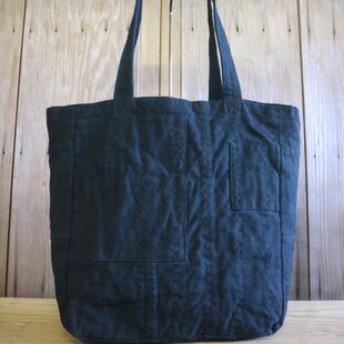 ハンドメイド・帆布と牛革のパッチワークトートバック〈ネイビー〉 カモフラ風パッチワークの帆布トートバッグ | iichi 日々の暮らしを