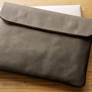 鹿革のシガレットケース 鹿角スカルボタン | iichi 日々の暮らしを