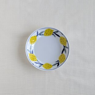 花と蝶の絵皿（高台付き） | iichi 日々の暮らしを心地よくする