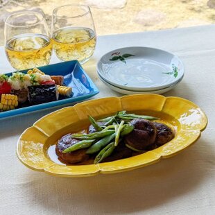 黒飴釉流しがけ中皿 【手仕事 民藝 和 陶器】 | iichi 日々の暮らしを
