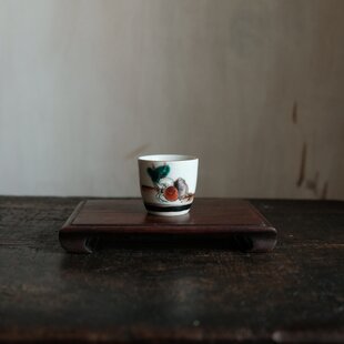 古伊万里 染付 渦文蕎麦猪口 江戸後期 | iichi 日々の暮らしを心地よく