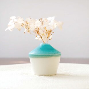 【未使用品】トルコ製 高級ハンドメイド花瓶 GÜRAL PORSELEN トルコ青マットと白い釉薬のかけ分け一輪挿し ＊ 1 | iichi 日々の