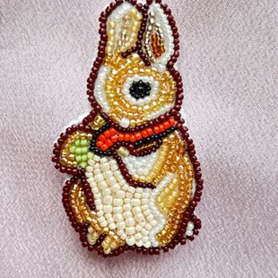 刺繍ブローチ 「パイナップル」 | iichi 日々の暮らしを心地よくする