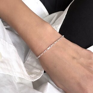 カイヤナイトとムーンストーンのブレスレット_Silver925 | iichi 日々