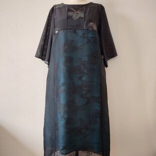 古布リメイク 藍染家紋＋型染のゆったりワンピース 刺し子 着物