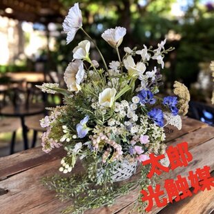 ☆粘土の花[薔薇とかすみ草]☆ | iichi 日々の暮らしを心地よくする
