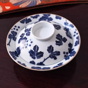 古伊万里 染付格子文 蕎麦猪口 江戸後期 E1067 | iichi 日々の暮らしを 古伊万里 染付格子文 蕎麦猪口 江戸後期 E1067 | iichi 日々の暮らしを