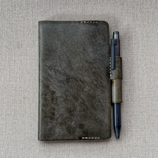ほぼ日手帳仕様 B6サイズレザー手帳カバー 刻印＆拭き染め | iichi