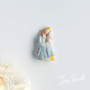 羊毛フェルト・ペット＆フラワーアレンジ壁掛け ミニチュアダックス