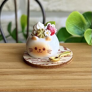 フランスの招き猫 ( グレー・黒 ) 〈 リニューアル 〉 | iichi 日々の