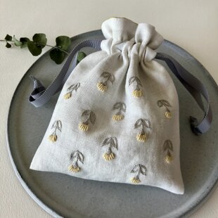 可愛い花のヘアゴム（水色ソフトデニム） | iichi 日々の暮らしを