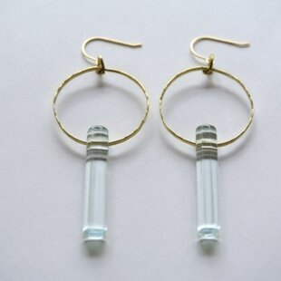 ラベンダーのピアス | iichi 日々の暮らしを心地よくするハンドメイド