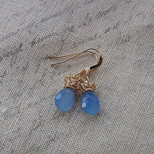 どんぐりのピアス/イヤリング | iichi 日々の暮らしを心地よくする