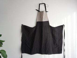 black×Stripe linen Apron  two toneの画像