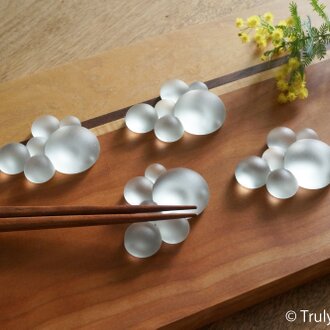 【４個セット】● つや消しガラスの箸置き -「まるいガラス」・Random