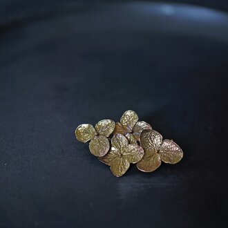 紫陽花ブローチⅠ brass