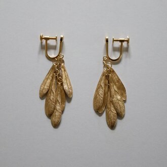 small leaves earring K18goldplate