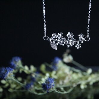 Silver necklace「The long awaited season」