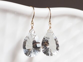 K10コンケーブカットクリスタルのピアス　～Marcellaの画像