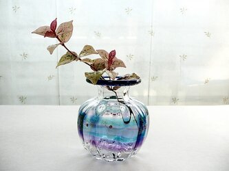 清流のミニ花器の画像