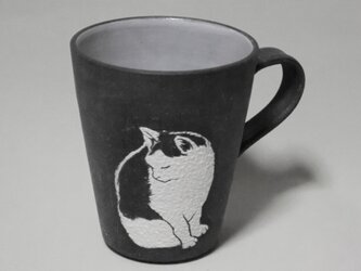 黒ブチ猫のマグカップの画像