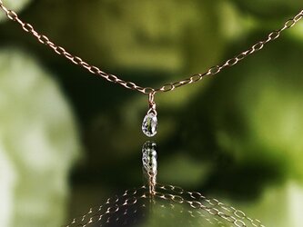 K18ダイヤモンドのブリオレットドロップ一粒ネックレス　～Marietteの画像