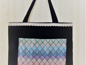 ビーズ織シート付きのトートバッグ（紺）の画像