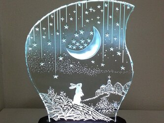 星降る夜・ウサギ　ガラスエッチングパネル Mサイズ・LEDスタンドセットの画像