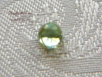 グリーントルマリン薄色(ラウンド5mm)１粒売りの画像