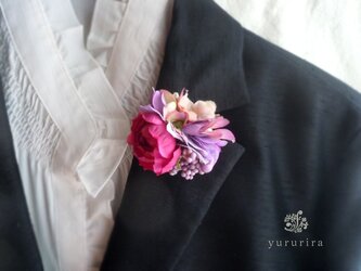 冬色シンプルコサージュの画像