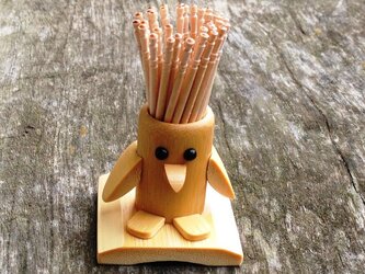 竹細工～ペンギンの爪楊枝入れの画像