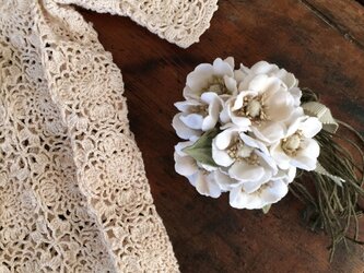 布花コサージュ　野ばらの花束の画像