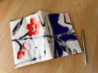 銘仙の文庫本カバー＊ 白花の画像
