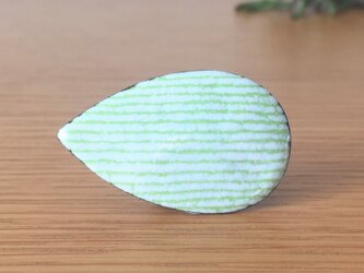 七宝ブローチ「ひとひら」若草色の画像