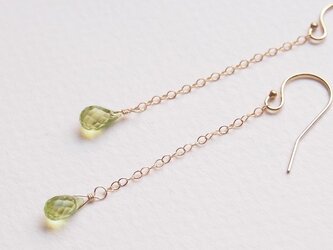 【一点物】ペリドットのしずくピアス（14kgf）/イヤリングの画像