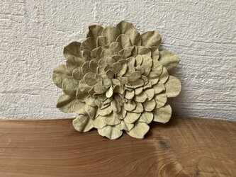 革花のブローチピン 3Lサイズ  ベージュの画像