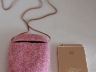 iPhoneポシェット cocoon（限定色・ピンク）Lサイズの画像