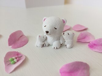 春のクマフェア〜受注制作・甘えん坊のシロクマ親子〜の画像